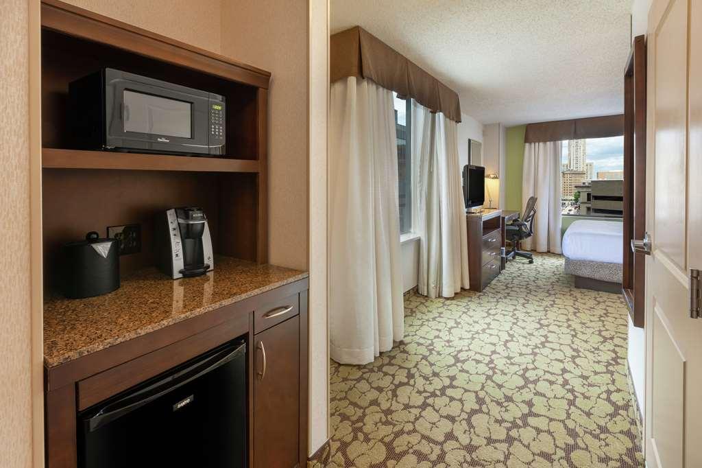 Hilton Garden Inn Pittsburgh University Place Номер фото