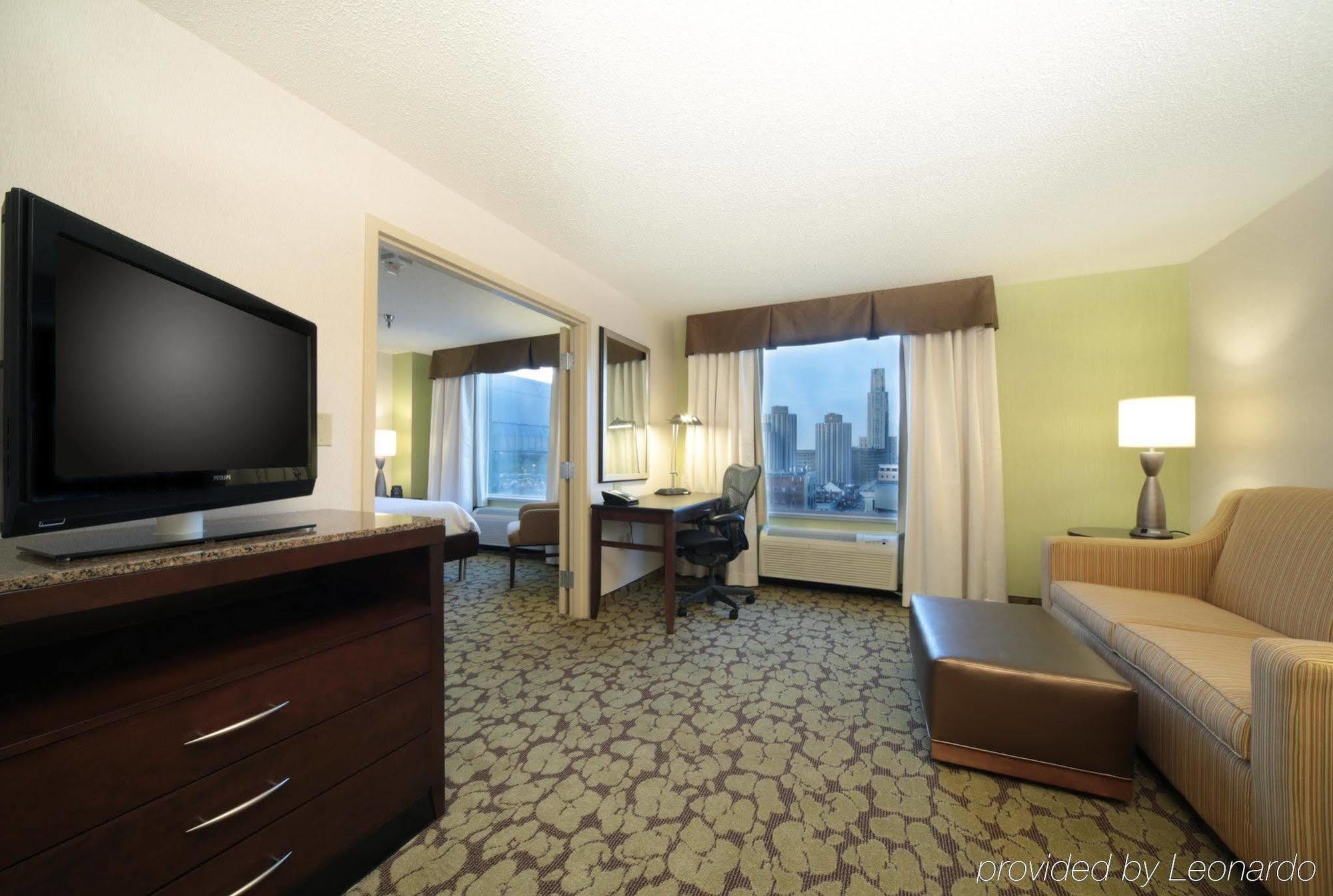 Hilton Garden Inn Pittsburgh University Place Экстерьер фото